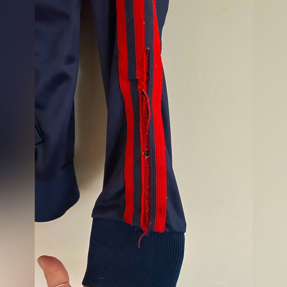 Vintage Adidas - Picture 3 of 3